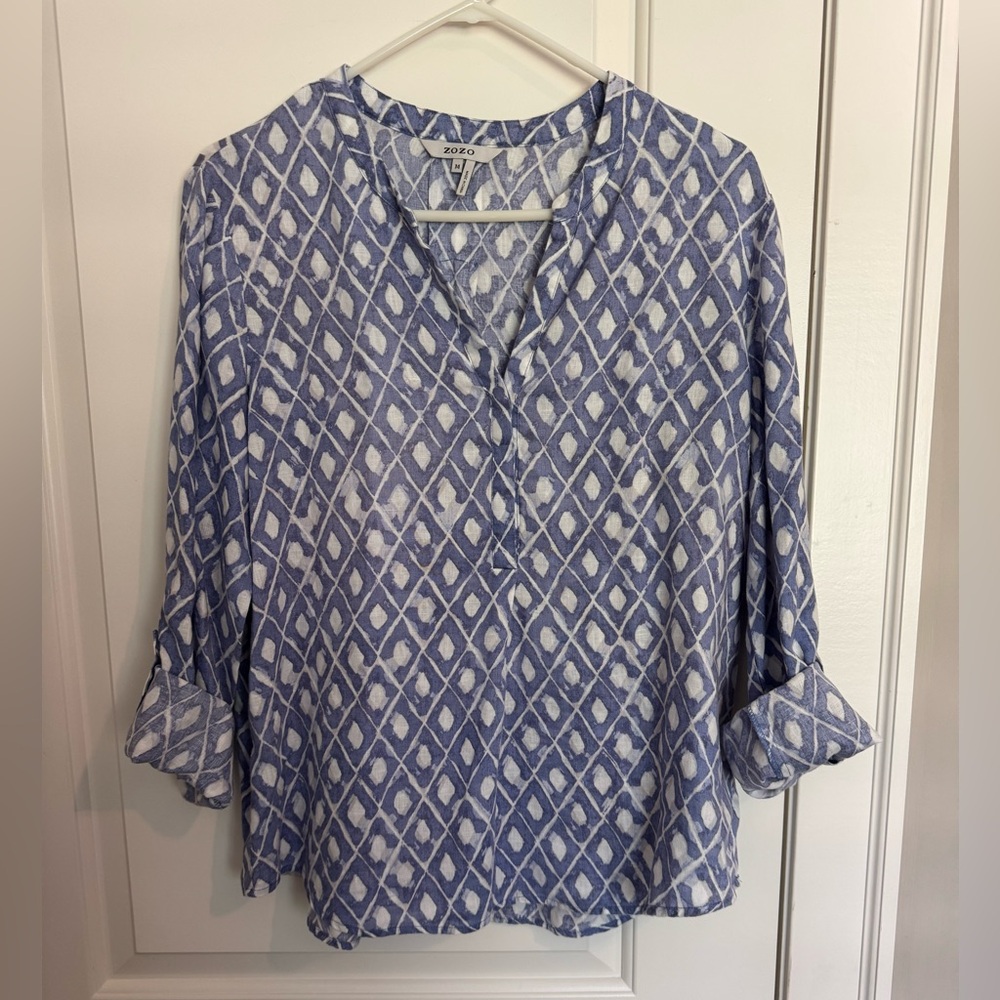 Zozo Blue and White Patterned Blouse
